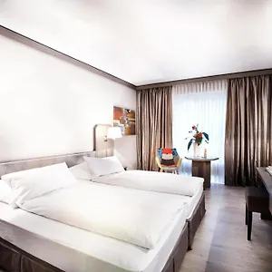 Hotel By Tulip, Dusseldorf