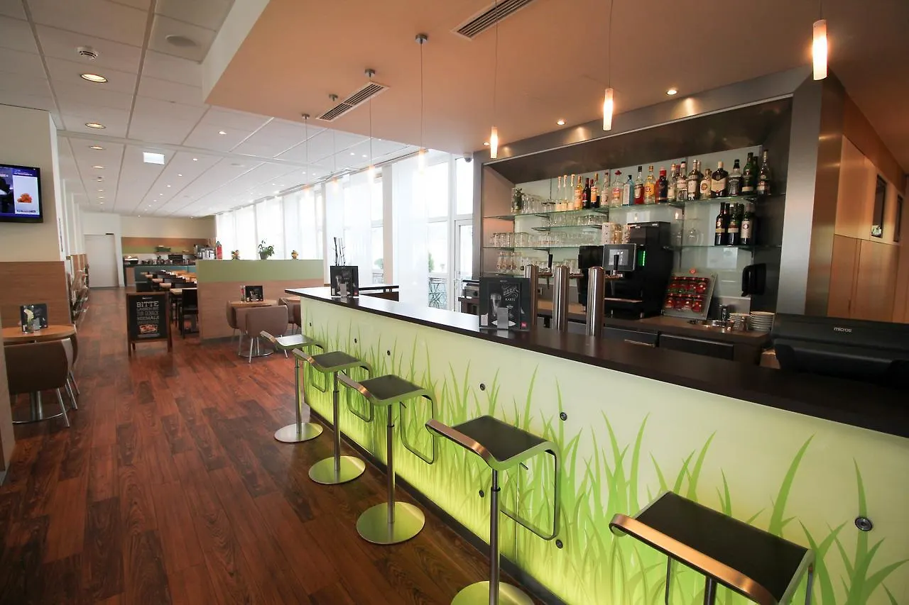 Ibis Hotel Duesseldorf Hauptbahnhof  דיסלדורף