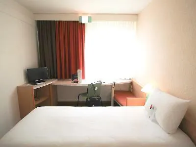 Ibis Hotel Duesseldorf Hauptbahnhof